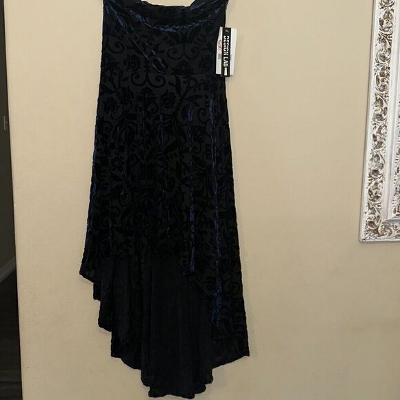 Design lab strapless dress - Picture 1 of 6